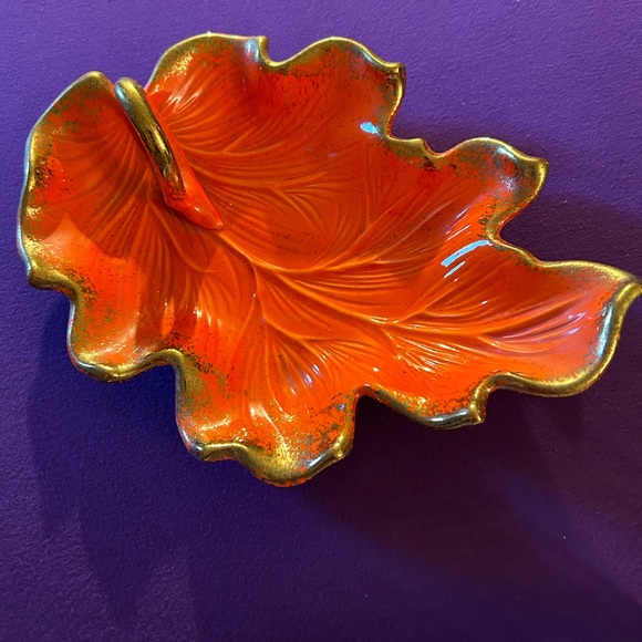California Pottery Other - CA POTTERY VTG MCM Beautiful gilded ceramic leaf dish. No chips or cracks.